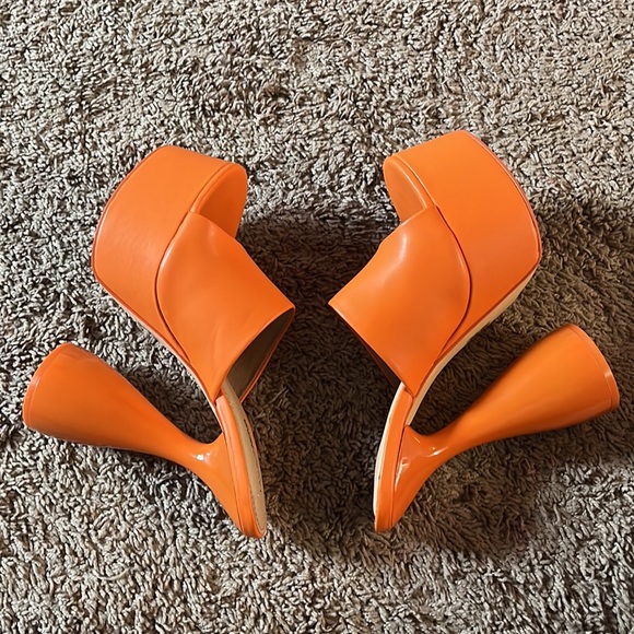 FashionNova Heels (Orange) - Picture 5 of 5